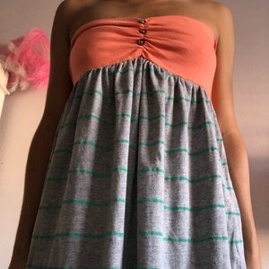 Tube dress with buttons